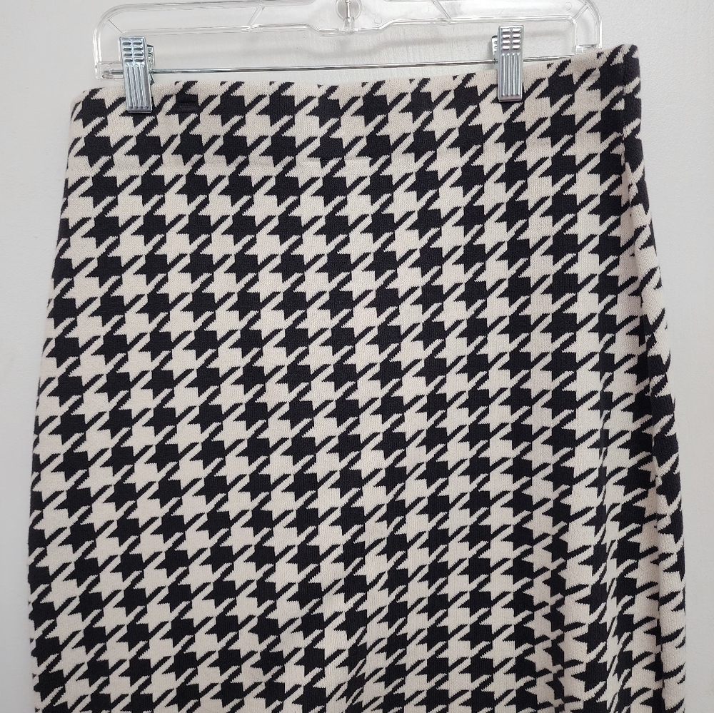 LOFT Black and White Houndstooth A-Line Mini - Picture 7 of 8